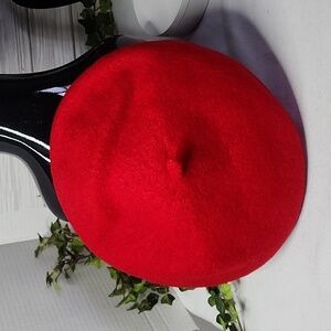 Red French Style Beret Hat Adjustable NWT